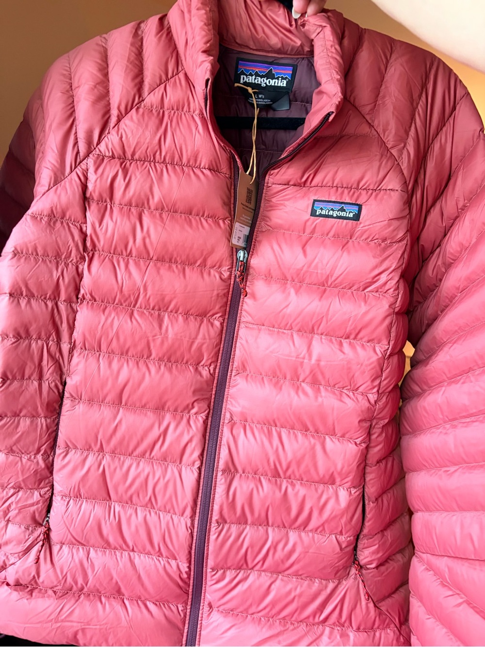Patagonia Coral Red Quilted Lightweight Jacket “Potters Red-Large” - Picture 3 of 3